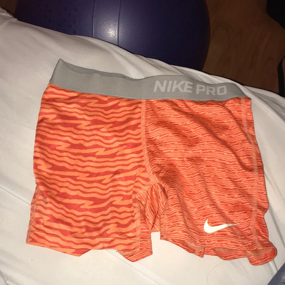 Nike pro spandex!!